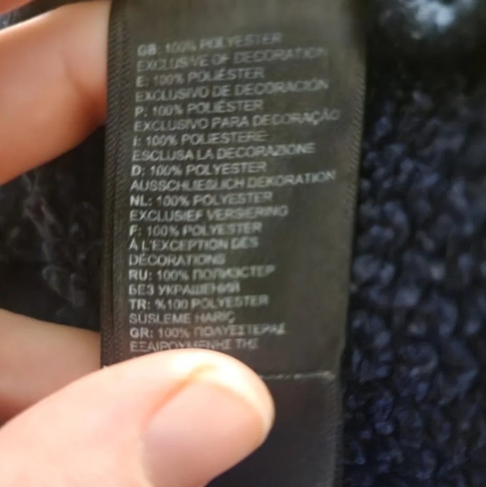 The north face navy 1/4 zip‎ fleece pullover